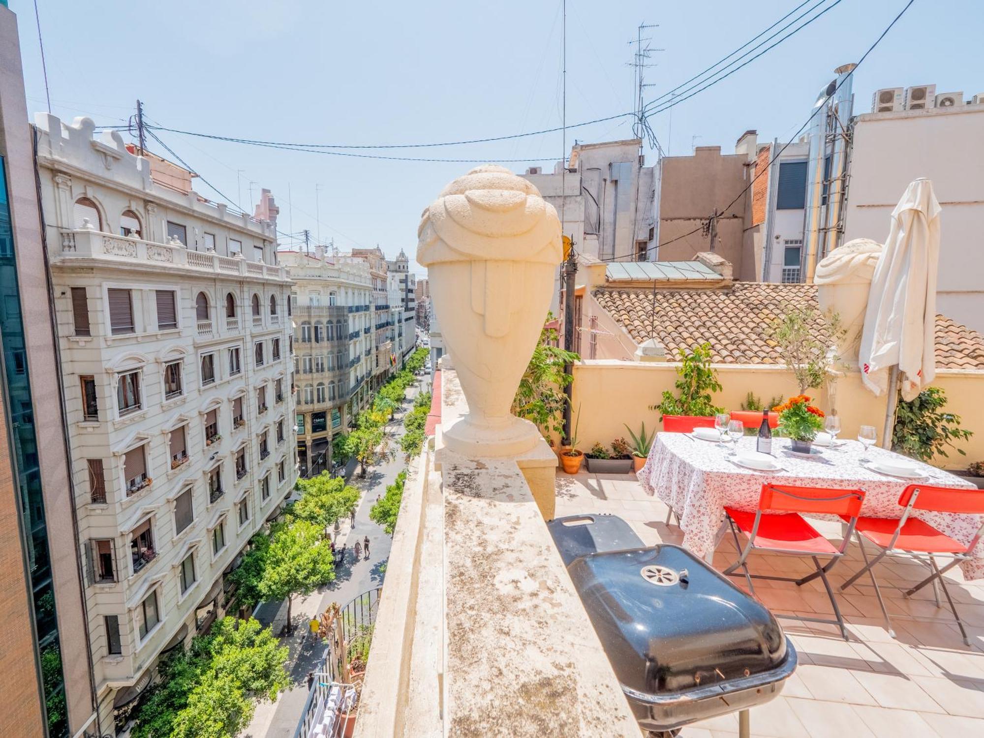 Atico De Lujo Plaza Ayuntamiento Apartment บาเลนเซีย ภายนอก รูปภาพ