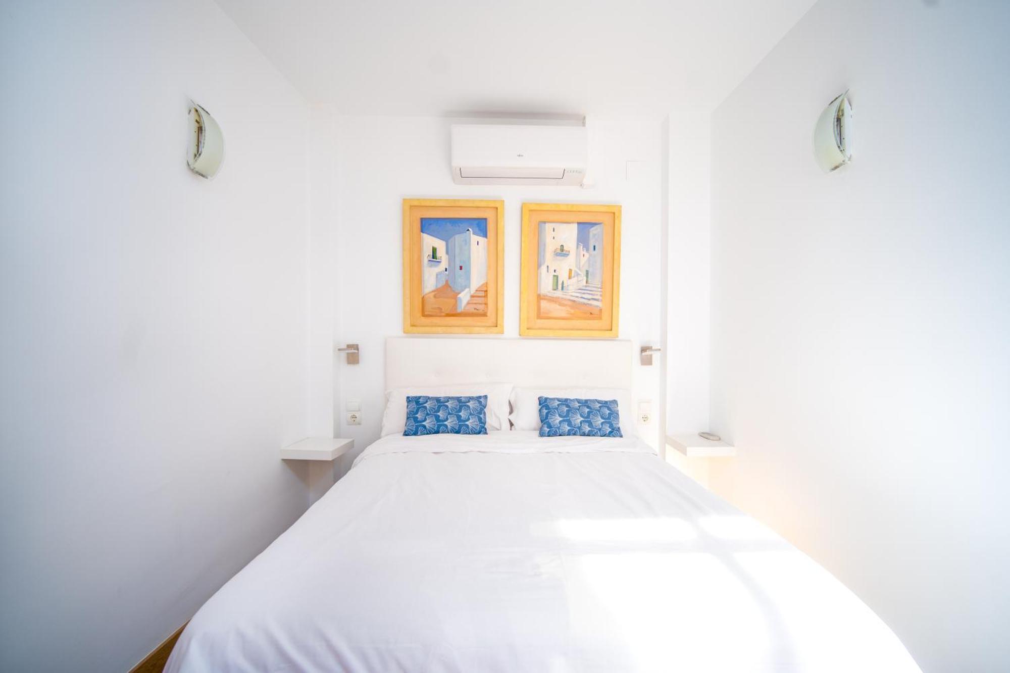 Atico De Lujo Plaza Ayuntamiento Apartment บาเลนเซีย ภายนอก รูปภาพ